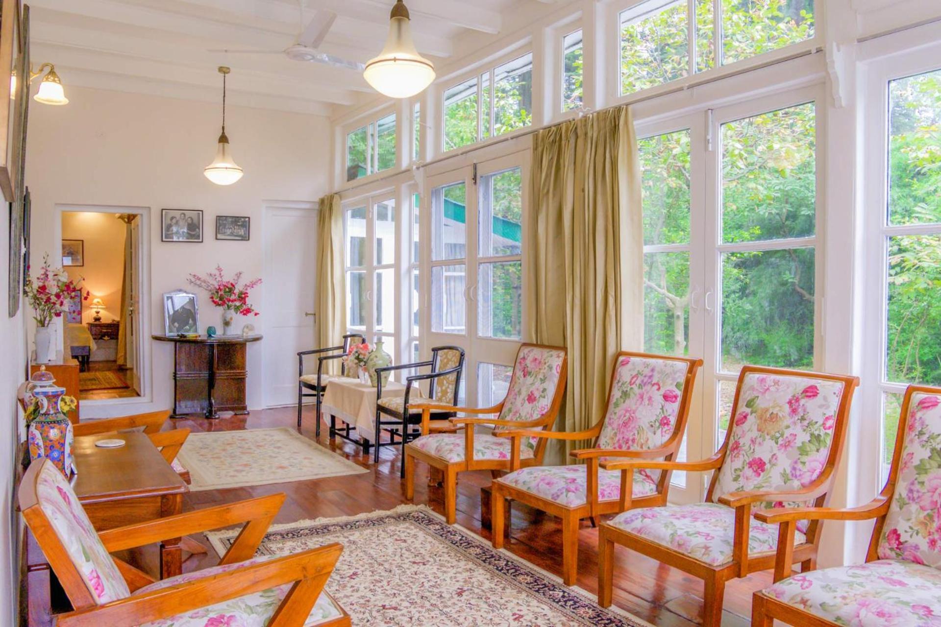 Stayvista At Rose Cottage - Bonfire & Scenic View Shimla Exteriör bild
