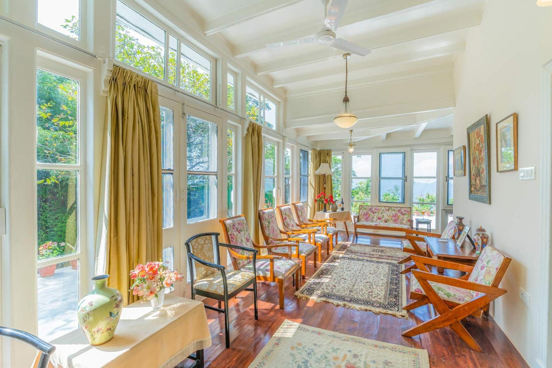 Stayvista At Rose Cottage - Bonfire & Scenic View Shimla Exteriör bild