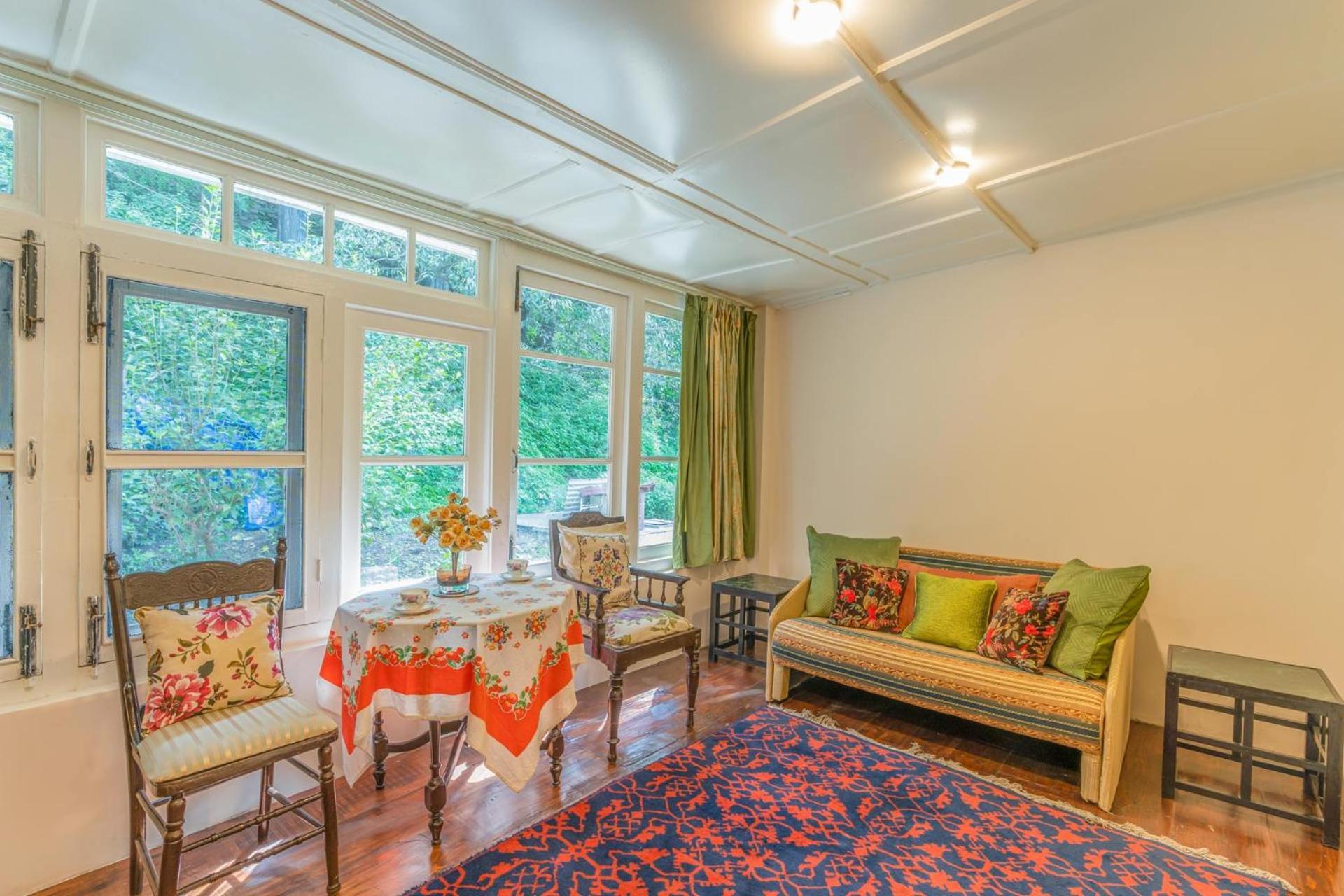 Stayvista At Rose Cottage - Bonfire & Scenic View Shimla Exteriör bild