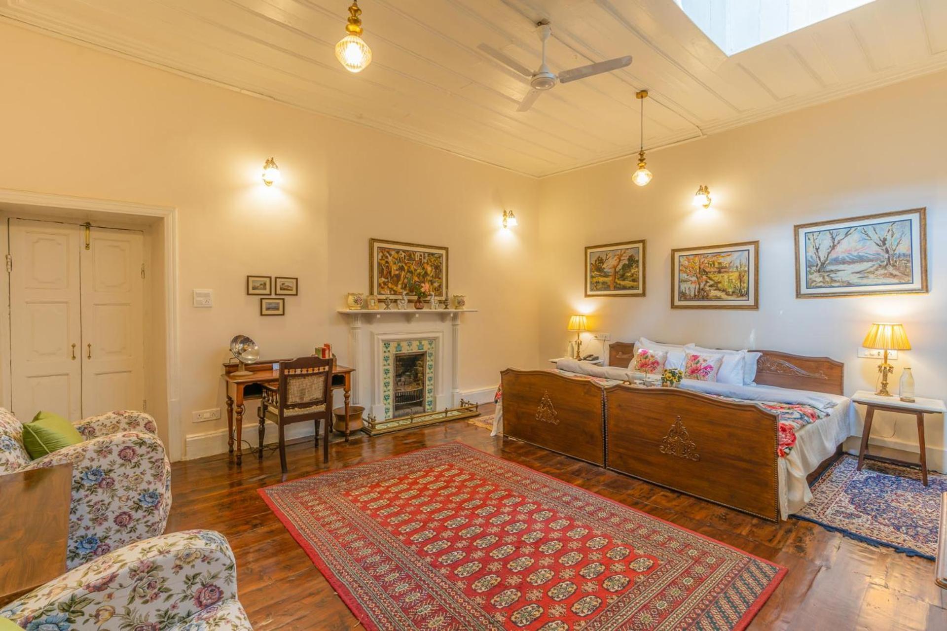 Stayvista At Rose Cottage - Bonfire & Scenic View Shimla Exteriör bild