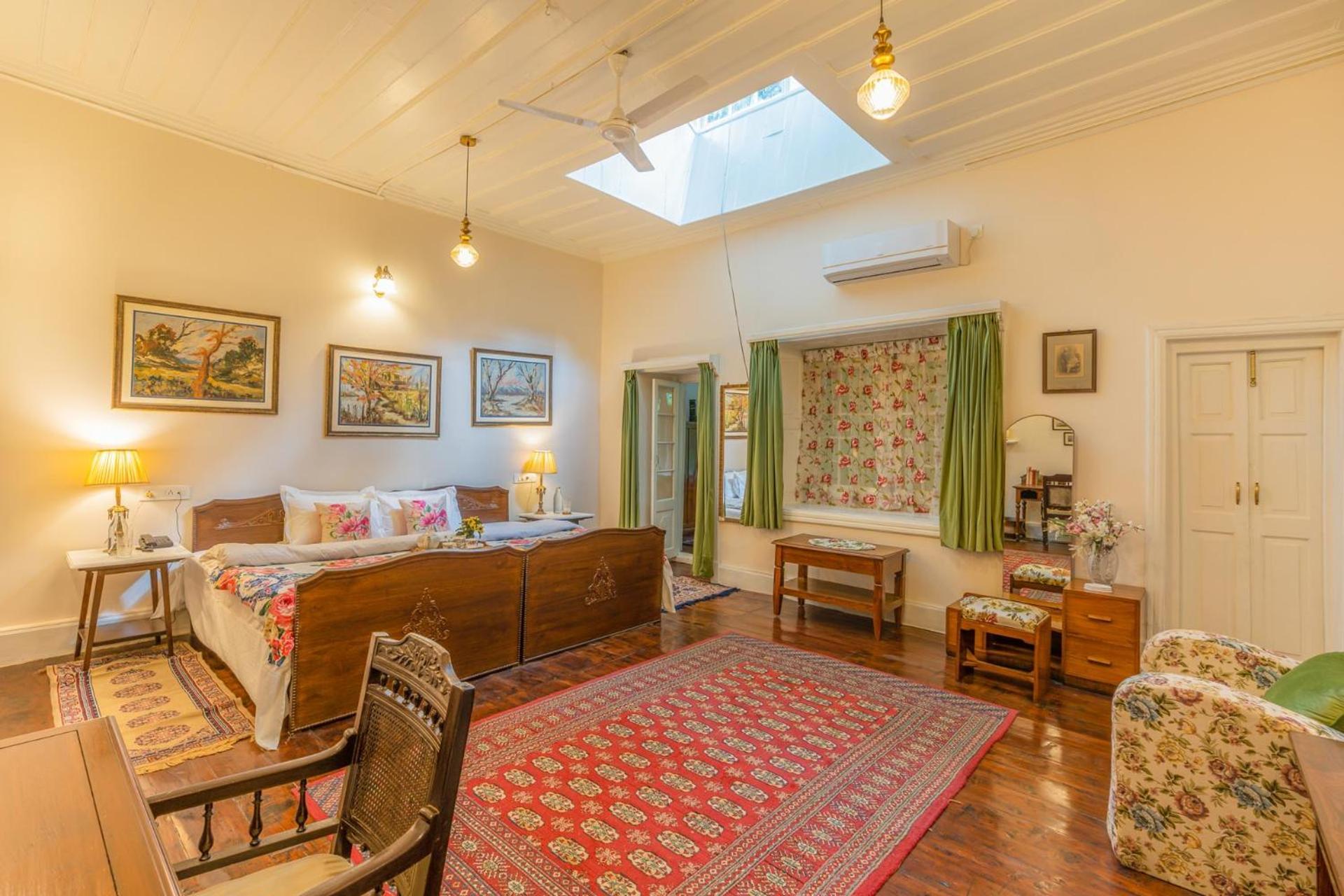 Stayvista At Rose Cottage - Bonfire & Scenic View Shimla Exteriör bild